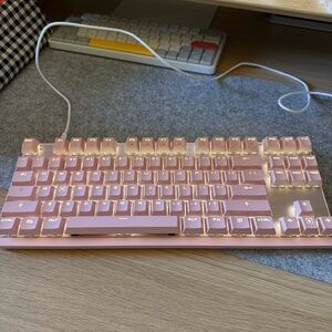 Pink mechanical keyboard